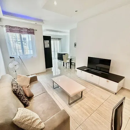 2 Bedroom Sliema