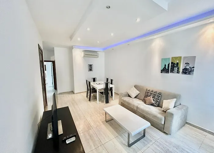 2 Bedroom * 斯利马