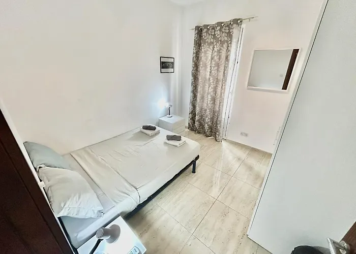 2 Bedroom